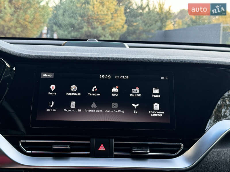 Позашляховик / Кросовер Kia Niro 2020 в Києві фото 83 Позашляховик / Кросовер Kia Niro 2020 в Києві