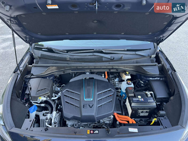 Внедорожник / Кроссовер Kia Niro 2020 в Дубно