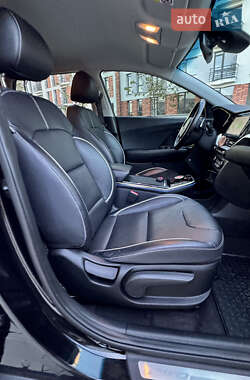 Внедорожник / Кроссовер Kia Niro 2020 в 