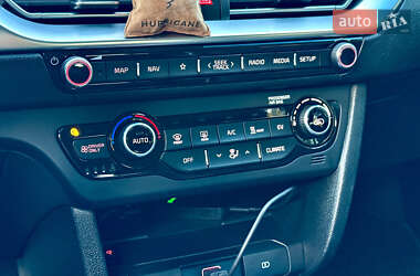 Внедорожник / Кроссовер Kia Niro 2020 в 