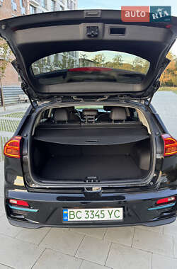 Внедорожник / Кроссовер Kia Niro 2020 в 