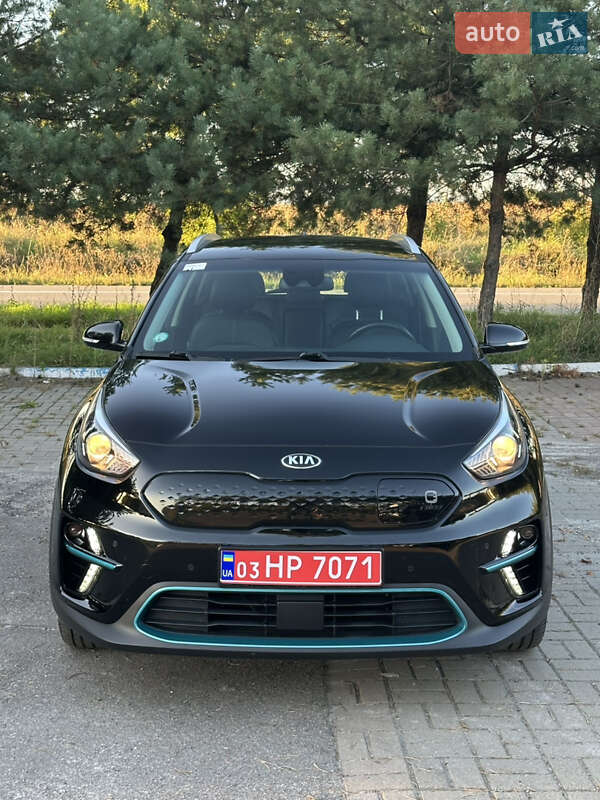 Внедорожник / Кроссовер Kia Niro 2020 в Золочеве фото 5 Внедорожник / Кроссовер Kia Niro 2020 в Золочеве