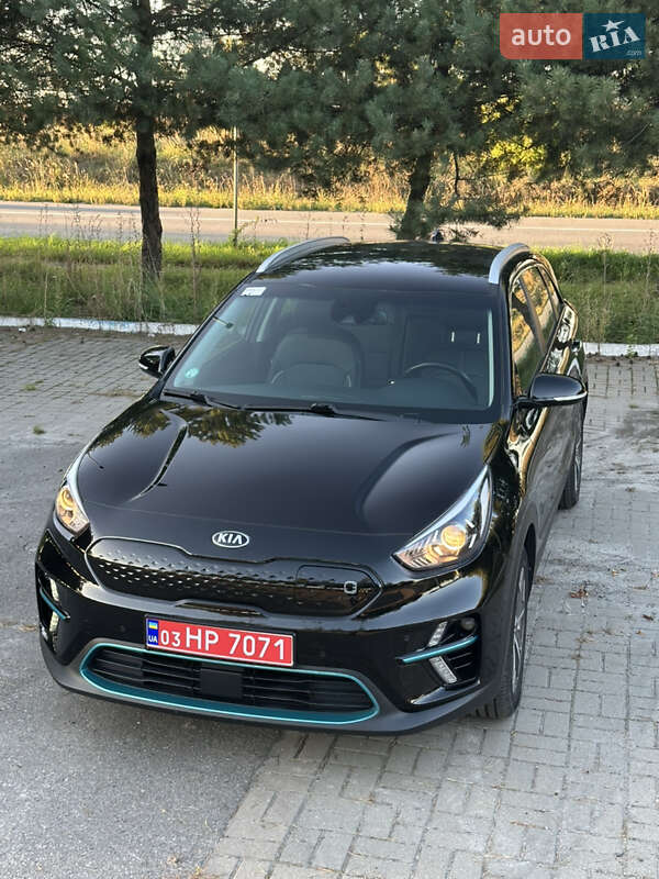 Внедорожник / Кроссовер Kia Niro 2020 в Золочеве фото 18 Внедорожник / Кроссовер Kia Niro 2020 в Золочеве