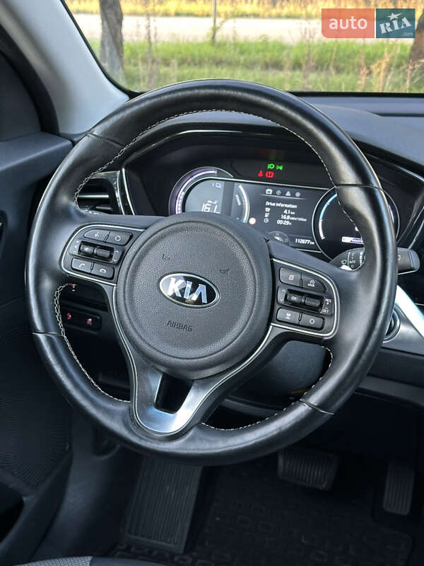 Внедорожник / Кроссовер Kia Niro 2020 в Золочеве фото 46 Внедорожник / Кроссовер Kia Niro 2020 в Золочеве