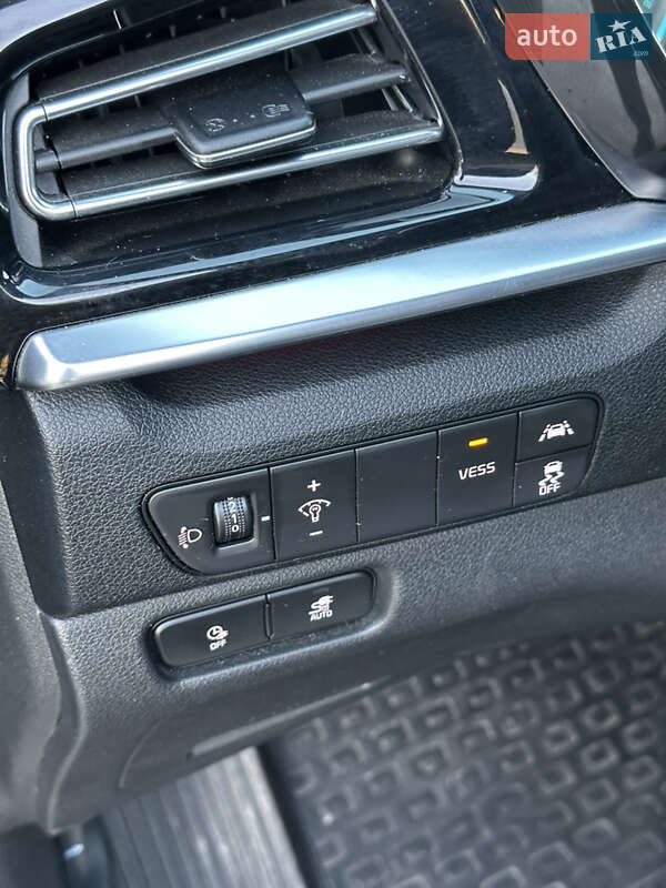 Внедорожник / Кроссовер Kia Niro 2020 в Золочеве фото 58 Внедорожник / Кроссовер Kia Niro 2020 в Золочеве