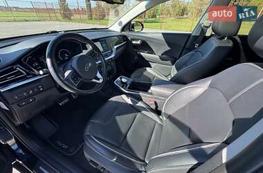 Внедорожник / Кроссовер Kia Niro 2021 в 