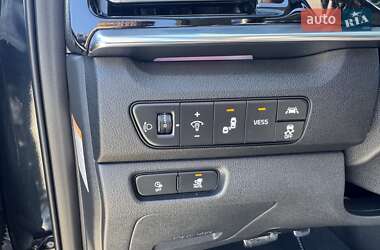 Внедорожник / Кроссовер Kia Niro 2021 в 