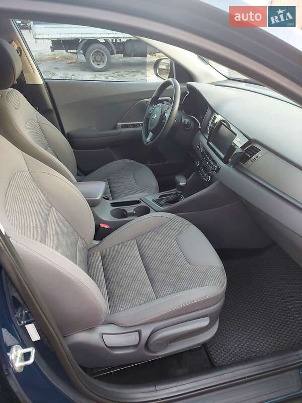 Внедорожник / Кроссовер Kia Niro 2016 в Белой Церкви