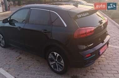 Внедорожник / Кроссовер Kia Niro 2019 в 