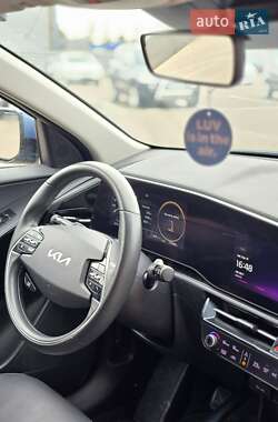 Внедорожник / Кроссовер Kia Niro 2023 в 