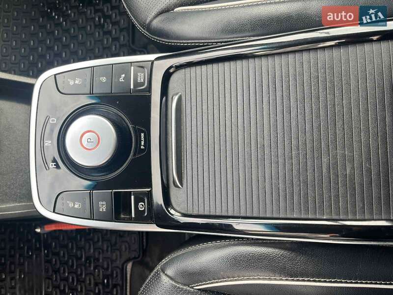 Внедорожник / Кроссовер Kia Niro 2018 в Чорткове фото 26 Внедорожник / Кроссовер Kia Niro 2018 в Чорткове