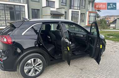 Внедорожник / Кроссовер Kia Niro 2018 в 