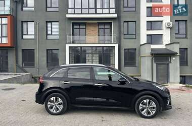 Внедорожник / Кроссовер Kia Niro 2018 в 