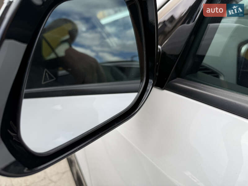 Позашляховик / Кросовер Kia Niro 2022 в Умані