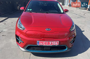 Позашляховик / Кросовер Kia Niro 2020 в Чернівцях