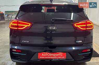 Внедорожник / Кроссовер Kia Niro 2020 в 