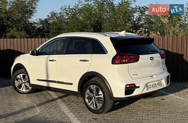 Внедорожник / Кроссовер Kia Niro 2021 в 