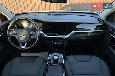 Внедорожник / Кроссовер Kia Niro 2021 в 