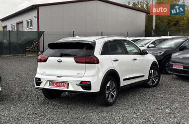 Внедорожник / Кроссовер Kia Niro 2021 в 