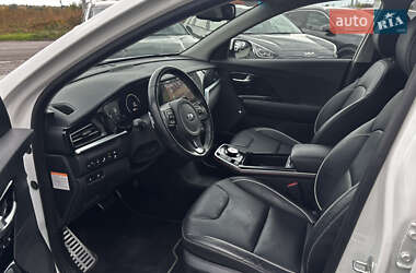 Внедорожник / Кроссовер Kia Niro 2021 в 