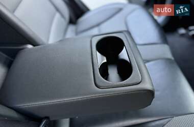 Внедорожник / Кроссовер Kia Niro 2022 в 