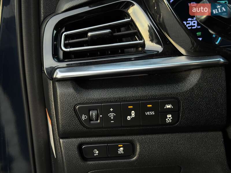 Внедорожник / Кроссовер Kia Niro 2020 в Тернополе фото 43 Внедорожник / Кроссовер Kia Niro 2020 в Тернополе