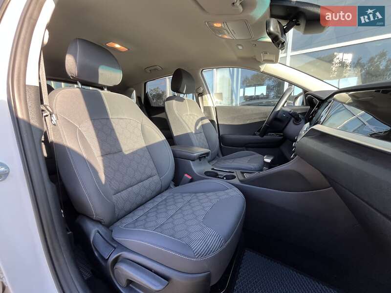 Внедорожник / Кроссовер Kia Niro 2021 в Днепре