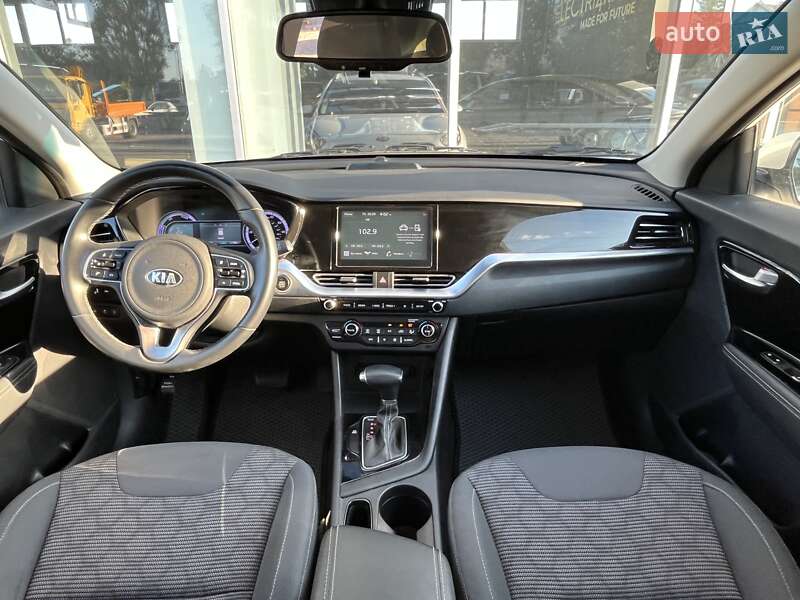 Внедорожник / Кроссовер Kia Niro 2021 в Днепре
