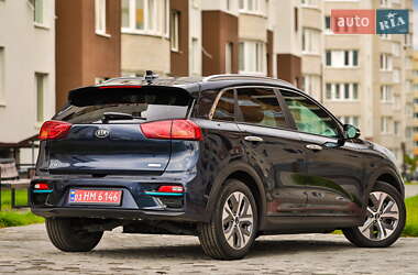 Позашляховик / Кросовер Kia Niro 2020 в 
