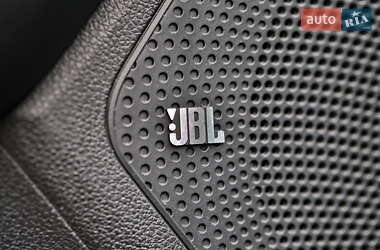 Позашляховик / Кросовер Kia Niro 2020 в 