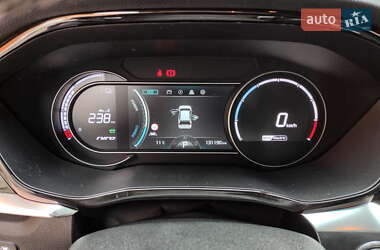 Позашляховик / Кросовер Kia Niro 2020 в 