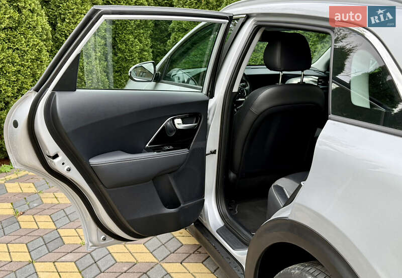 Внедорожник / Кроссовер Kia Niro 2020 в Самборе