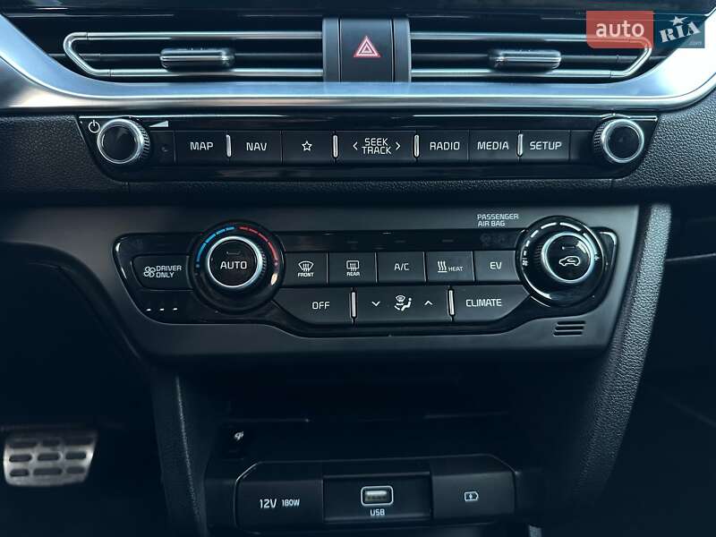 Внедорожник / Кроссовер Kia Niro 2022 в Львове