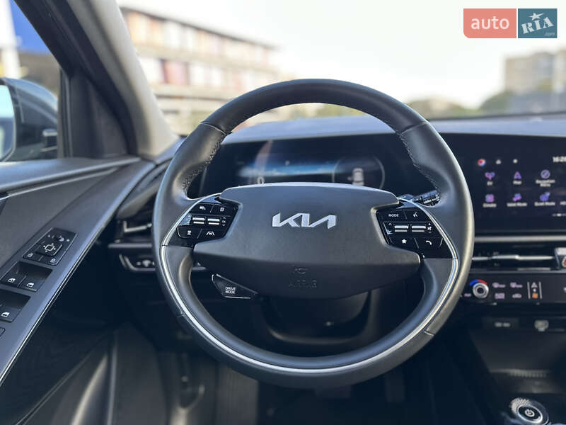 Внедорожник / Кроссовер Kia Niro 2022 в Дрогобыче