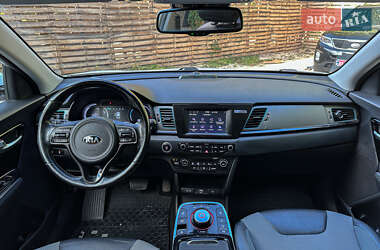 Внедорожник / Кроссовер Kia Niro 2019 в 
