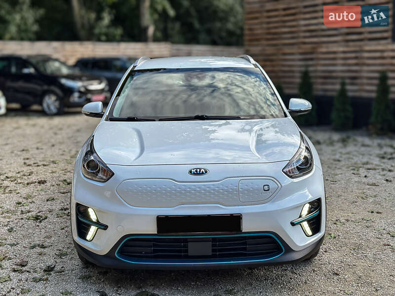 Позашляховик / Кросовер Kia Niro 2019 в Бродах фото 11 Позашляховик / Кросовер Kia Niro 2019 в Бродах