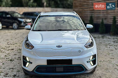 Внедорожник / Кроссовер Kia Niro 2019 в 