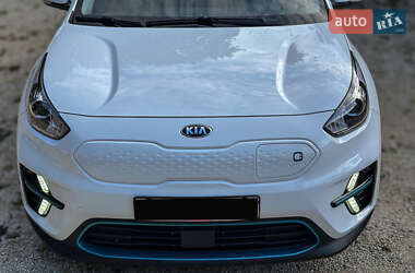 Внедорожник / Кроссовер Kia Niro 2019 в 