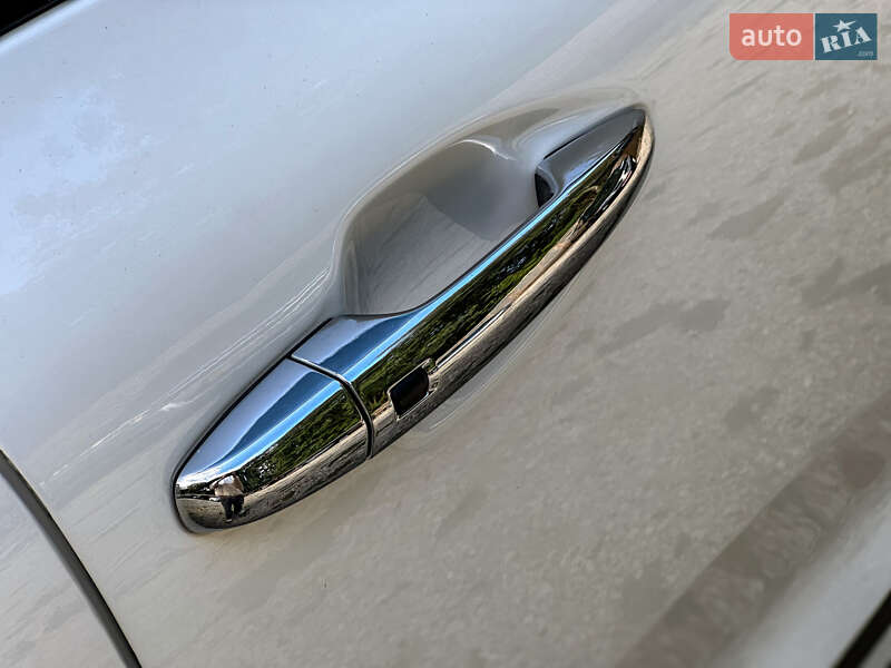 Позашляховик / Кросовер Kia Niro 2019 в Бродах фото 55 Позашляховик / Кросовер Kia Niro 2019 в Бродах