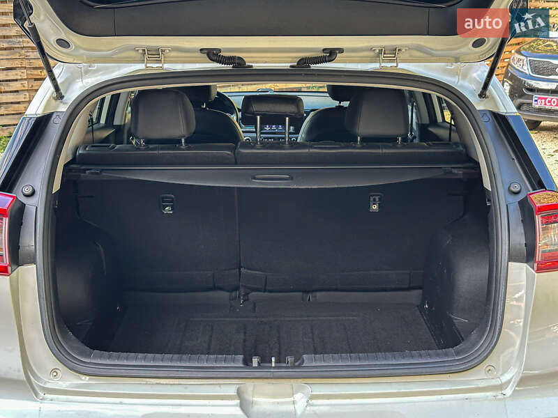 Позашляховик / Кросовер Kia Niro 2019 в Бродах фото 102 Позашляховик / Кросовер Kia Niro 2019 в Бродах