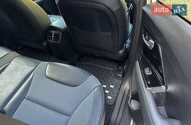 Внедорожник / Кроссовер Kia Niro 2019 в 