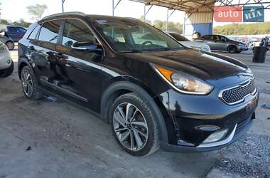 Внедорожник / Кроссовер Kia Niro 2017 в 