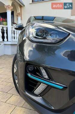 Внедорожник / Кроссовер Kia Niro 2021 в 