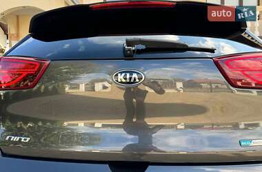 Внедорожник / Кроссовер Kia Niro 2021 в 