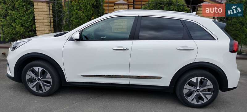 Позашляховик / Кросовер Kia Niro 2021 в Ірпені