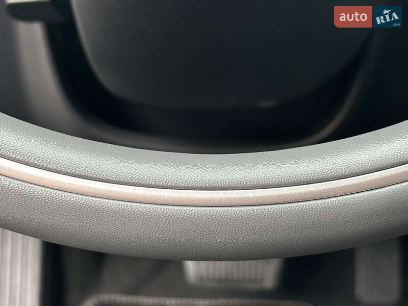 Внедорожник / Кроссовер Kia Niro 2022 в Житомире