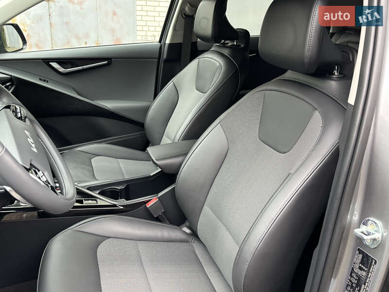 Внедорожник / Кроссовер Kia Niro 2022 в Житомире