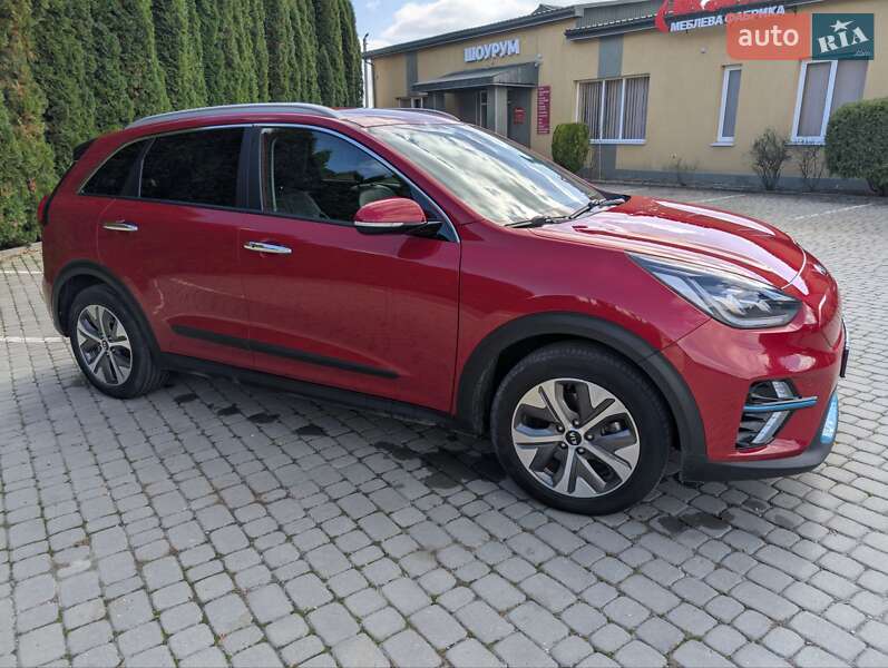 Позашляховик / Кросовер Kia Niro 2020 в Тернополі