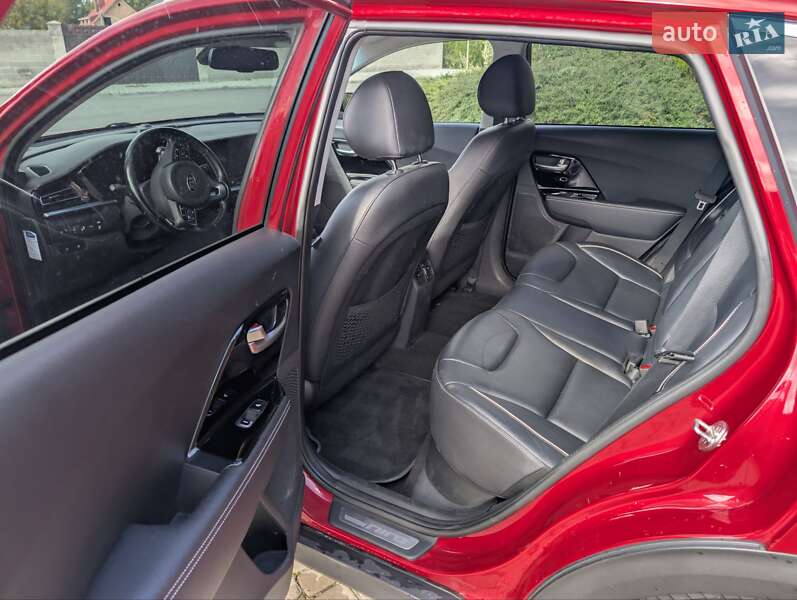 Позашляховик / Кросовер Kia Niro 2020 в Тернополі