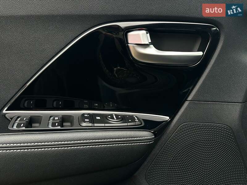 Позашляховик / Кросовер Kia Niro 2022 в Львові фото 3 Позашляховик / Кросовер Kia Niro 2022 в Львові